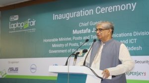 opening_pr_of_eset_laptop_fair-01