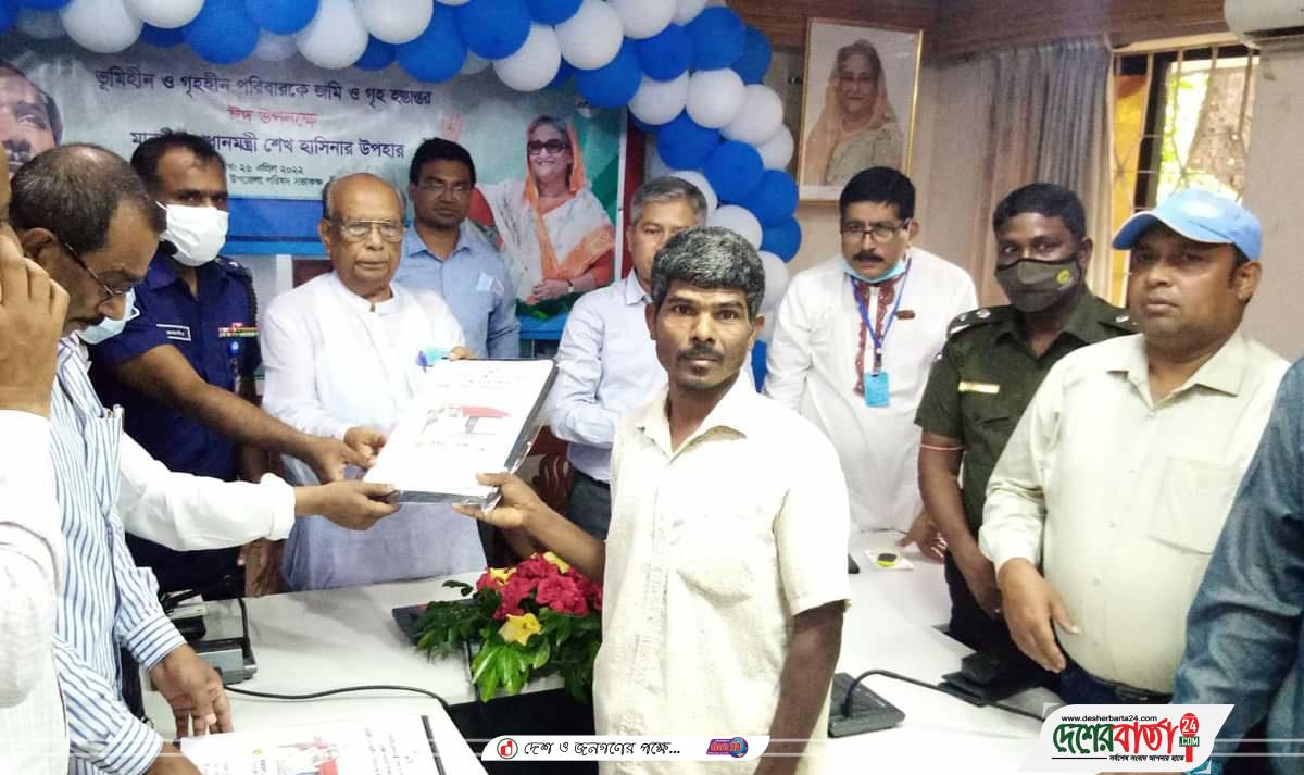 received_293392779612894