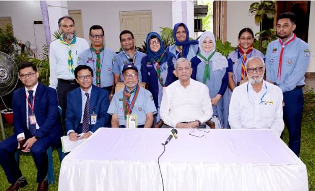 রাষ্ট্রপতির সঙ্গে ঠাকুরগাঁও প্রেস ক্লাবের নির্বাহী পরিষদের মতবিনিময়
